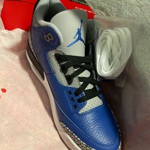 Jordan 3 retro varsity royal cement Deadstock og all hmu before buying